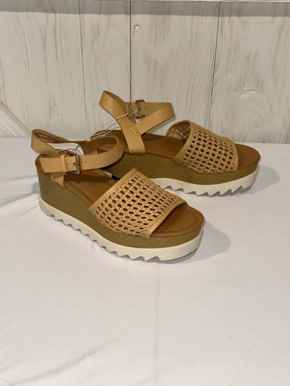 Universal Thread Alba Memory Foam Platform Wedge Sandals